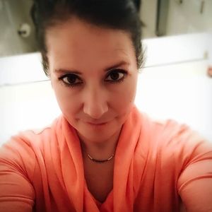 Meet your Posher, Isabel